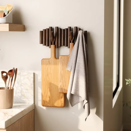 Κρεμάστρα τοίχου Picket Rail Aged Wallnut Umbra 1011471-746